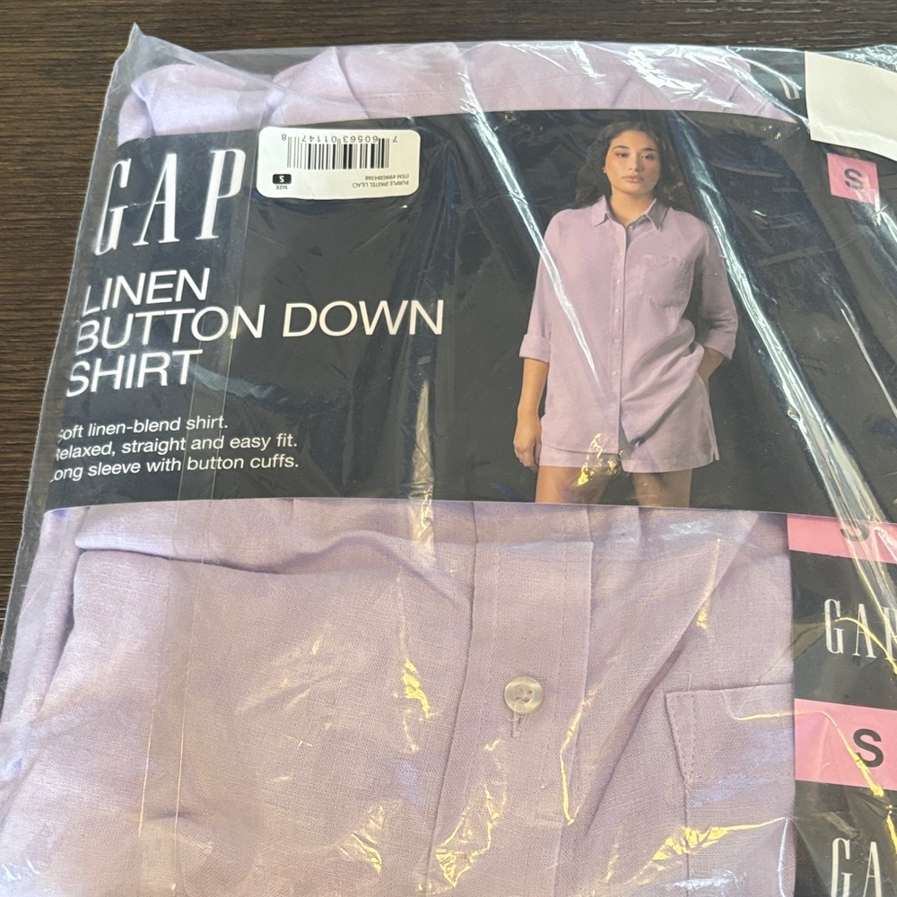 Unopened GAP Light Purple Linen Button Down Shirt Size S